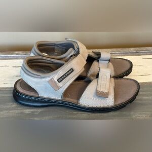 NWOT Rockport Men's Darwyn‎ Quarter-Strap Sandal - Size 9